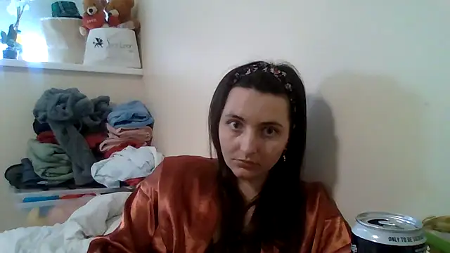 Chatroom XXX en direct de DInaraXRose
