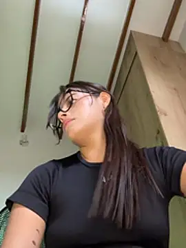 Arilw's Live XXX Chat