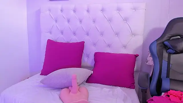 cloe_weiss Chat XXX in diretta