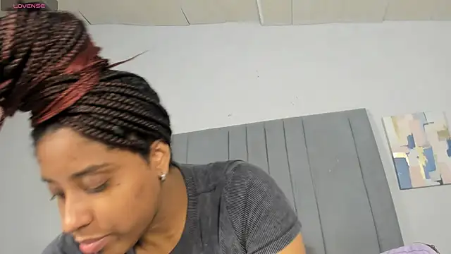Sophia_Ebony: онлайн-секс-чат