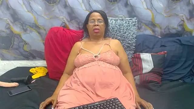 Show Webcam de SEXY_MATURExx