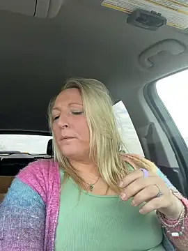 sweetkacibaby Show in webcam