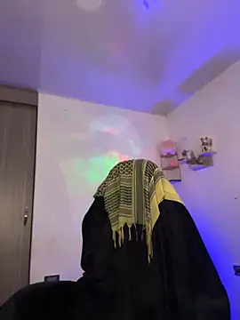 FreszX Adlı Modelin Canlı XXX Sohbeti