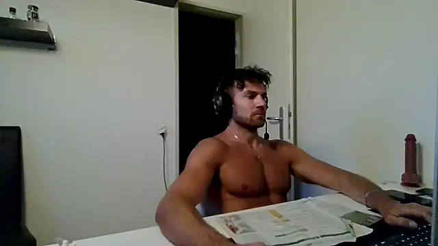 XXX chat uživo modela alpha-hunk