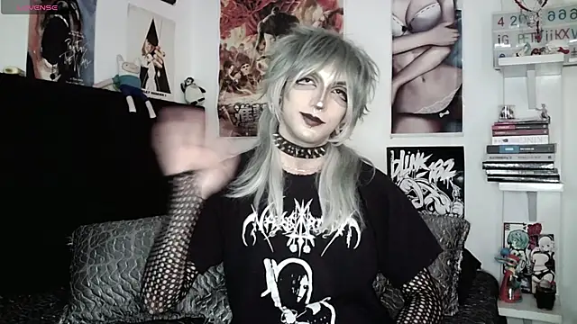 Вебкам-шоу kiiler_queen
