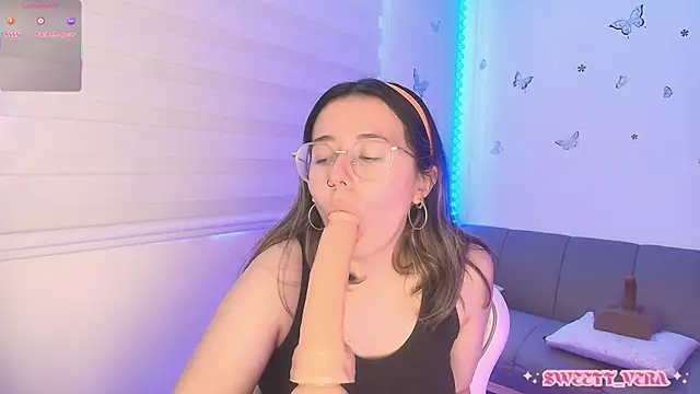 sweettvera's Live XXX Chat