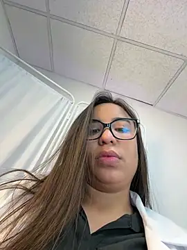 Aluna2_ – Live XXX-chat