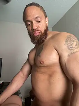 Fathero1time's Live XXX Chat