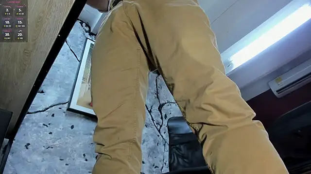 Maxi_thebig_daddy Pertunjukan Webcam