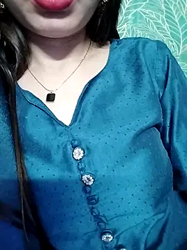 Noor_Darliing Adlı Modelin Canlı XXX Sohbeti
