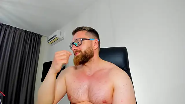 Findom_guy Adlı Modelin Canlı XXX Sohbeti