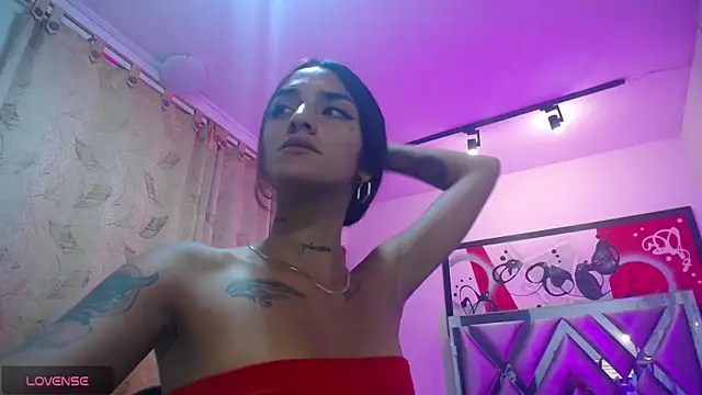 Chat XXX Live Ravyn_Rouge