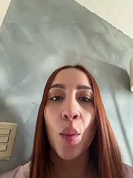 Yelena_Miller1's Live XXX Chat