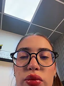Вебкам-шоу Sweet_Milaa1