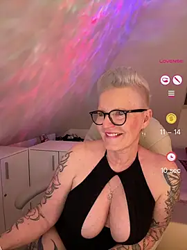 German_Milf – Live XXX-chat