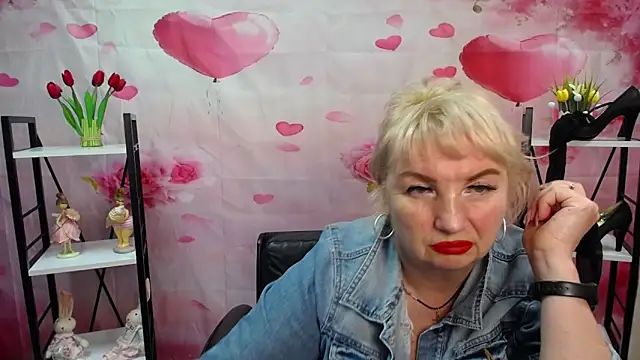 Chat +18 de RenataDaster ao vivo