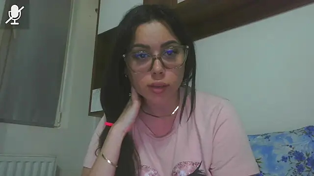 LovelyJulliette Webcamshow