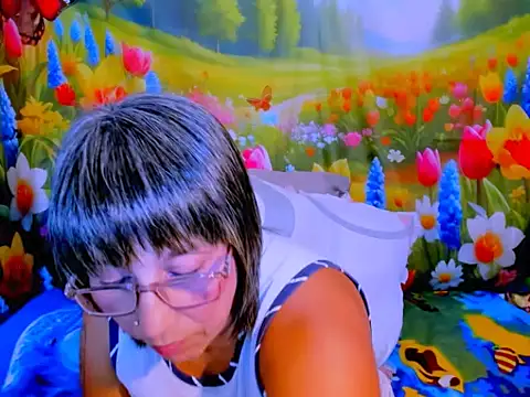 indianroxy Chat XXX live