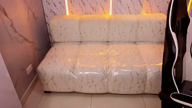 Antonella_Tx_ 现场XXX聊天