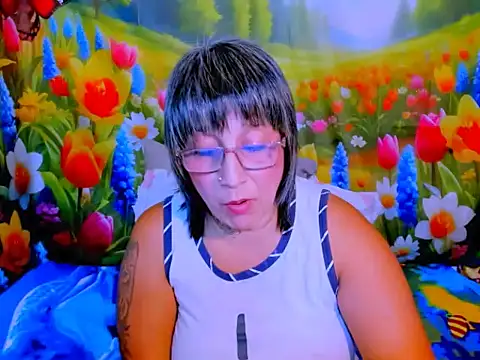 indianroxy 现场XXX聊天