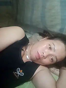 phuongtrinh1's Webcam Show