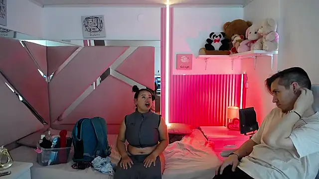 _Miaaleon Chat XXX in diretta