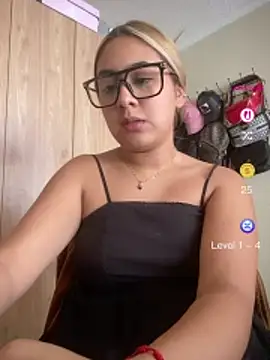 Miabonnett_'s Live XXX Chat