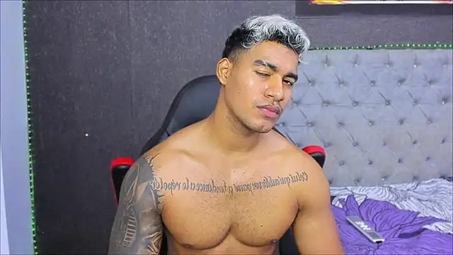 Chat XXX Live luigi_hot_