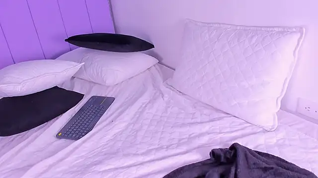 sabrina_f0xx's Live XXX Chat