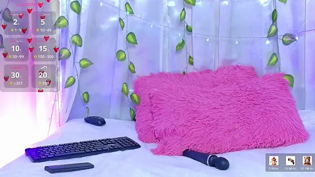 AlannaSmiless' Live XXX Chat