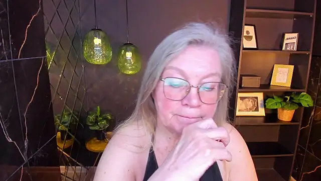 NataliMellow Live XXX-Chat