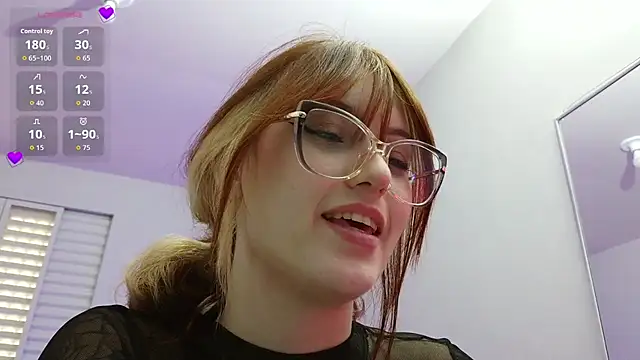 Show de astarthe_ na webcam