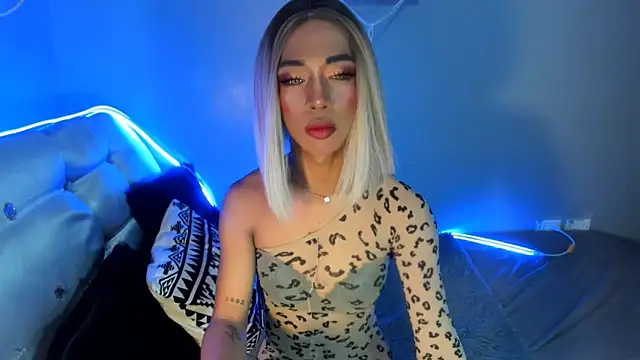 TsBlackHORSECOCKcalix webcam show