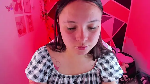 little_emma0 现场XXX聊天