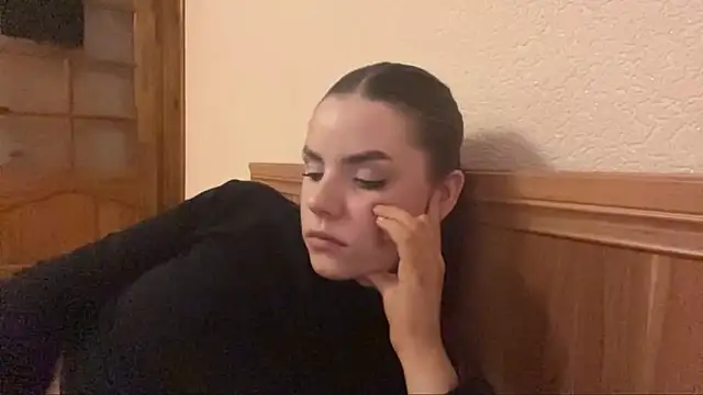 LeishaRocher Chat XXX in diretta
