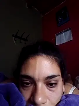 KiaraDoll Show in webcam