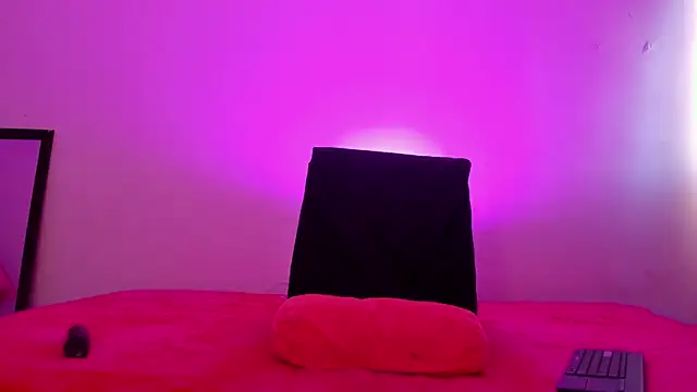 Sophiie_dreamsのライブXXXチャット