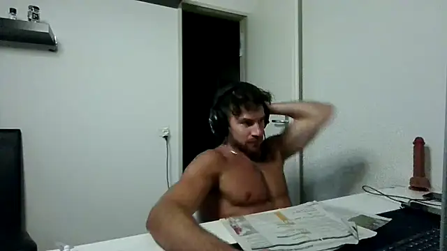 alpha-hunk Webcam-Show