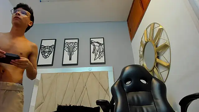 adams_bobby Show Webcam