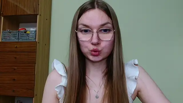 LooveELLYx élő XXX-chatje