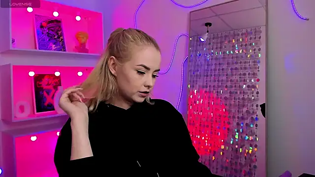 StephanieSweety Chat XXX live