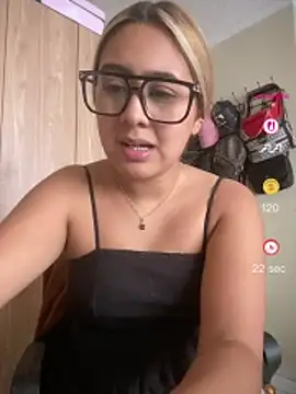 Chat +18 de Miabonnett_ ao vivo