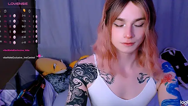 Alice_Hells Adlı Modelin Web Kamerası Şovu
