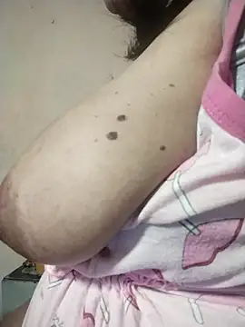 tharu_sweetn Live XXX chat