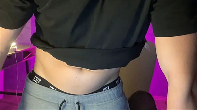 Show modela leo__nid na web-kameri