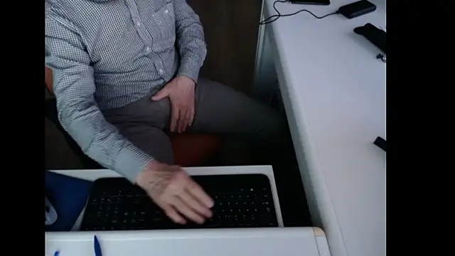 dutchpornking Webcamshow