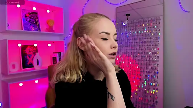 Chat XXX Live StephanieSweety