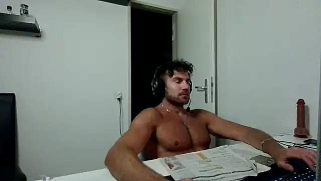 alpha-hunk: вебкам-шоу