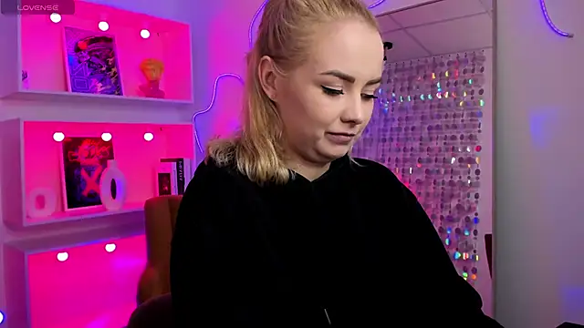 StephanieSweety live XXX chat