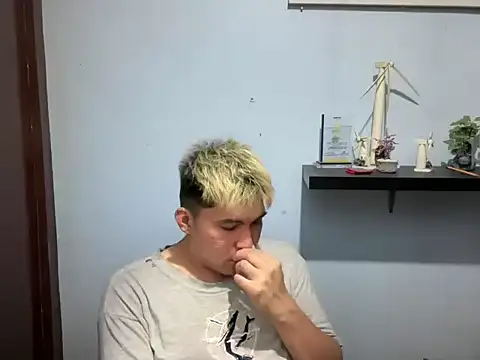 Kingdirtyfog Pertunjukan Webcam